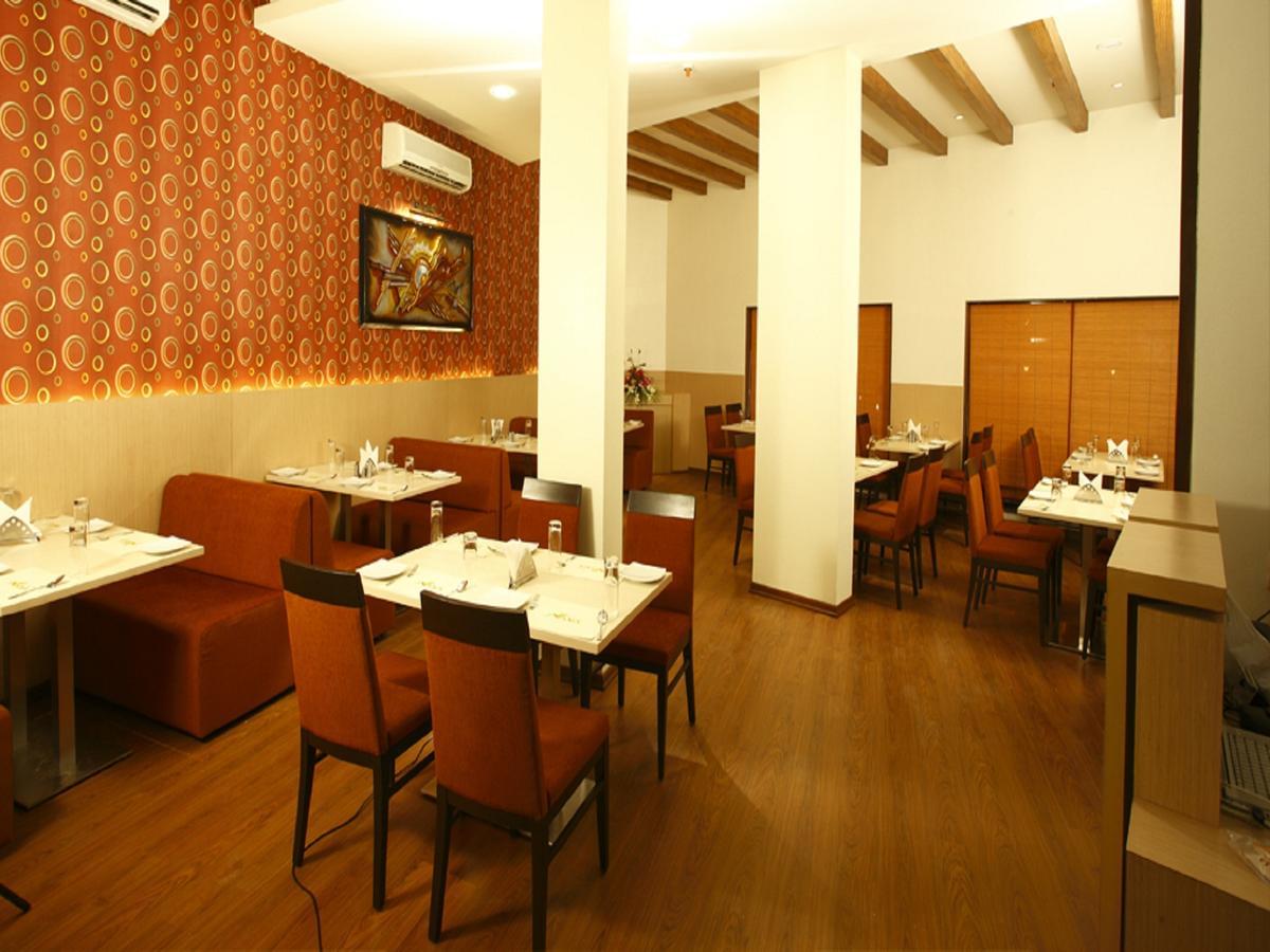 Motel Visava Mahād Buitenkant foto